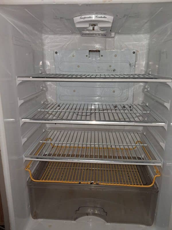 Dawlance Fridge 0