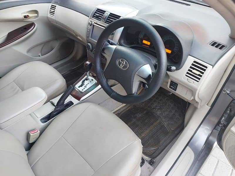 Toyota Altis Grande 2013 15