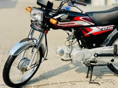 Honda CD 70 2025