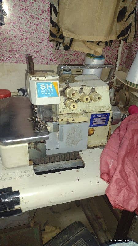 overlock machine urgent sale 0