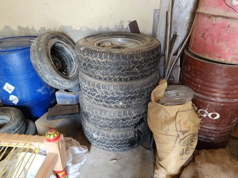 Toyota Surf rim tyre 4