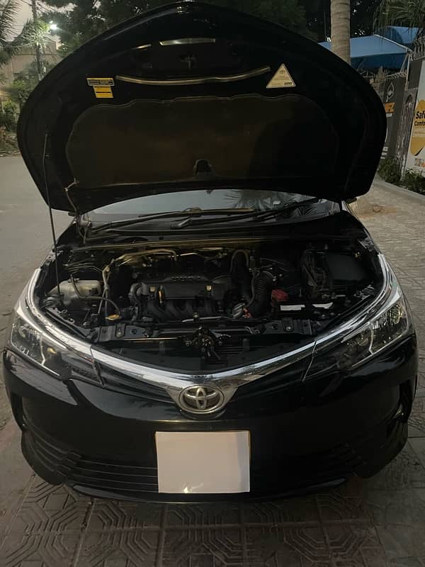 Toyota Corolla XLI Automatic 2018 12