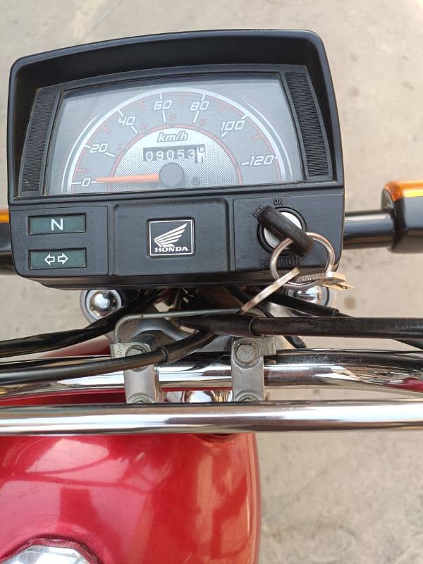 Honda 70 cc number laga ha all Punjab number ha 2