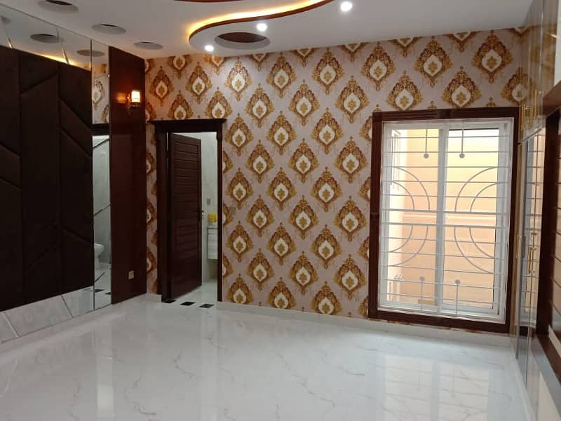 12 Marla House Is Available For Sale In Johar Town Near Canal Road 27