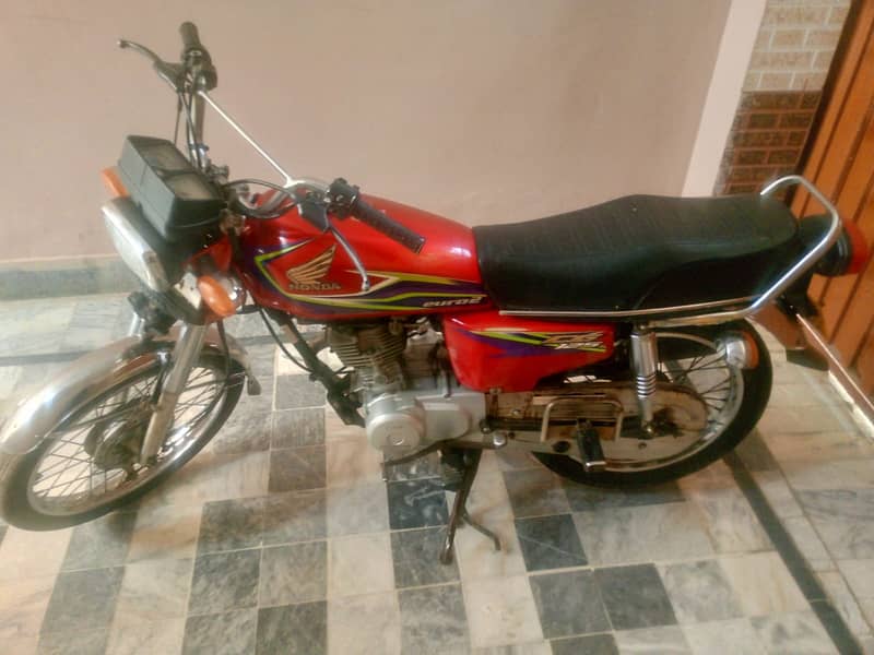 Honda CG 125 2014 1