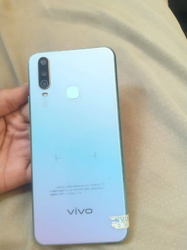 vivo y17 urgent sale mob. 3