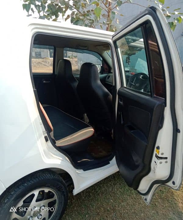 Suzuki Wagon R 2018/17 8