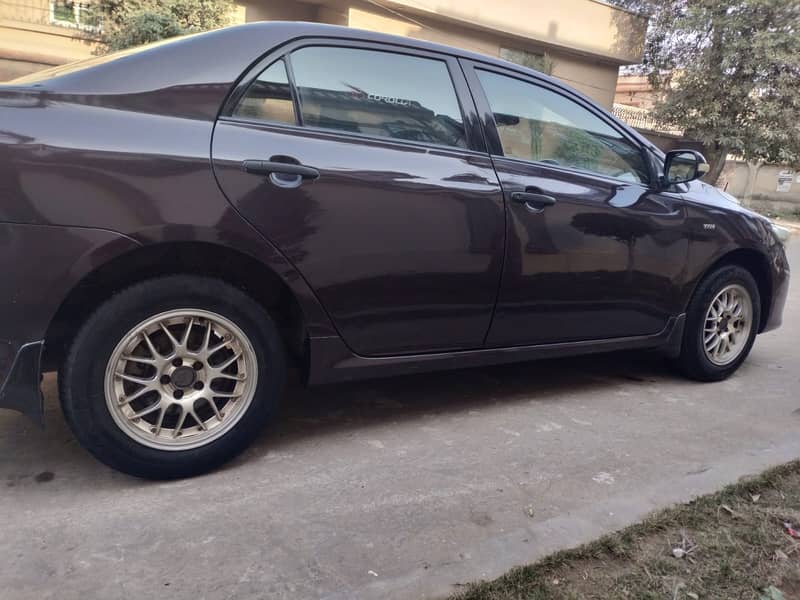 Toyota Corolla GLI 2013 1.3 VVTi 3