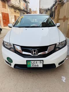 Honda City Aspire 1.5 Automatic 2018 model registered in 2019