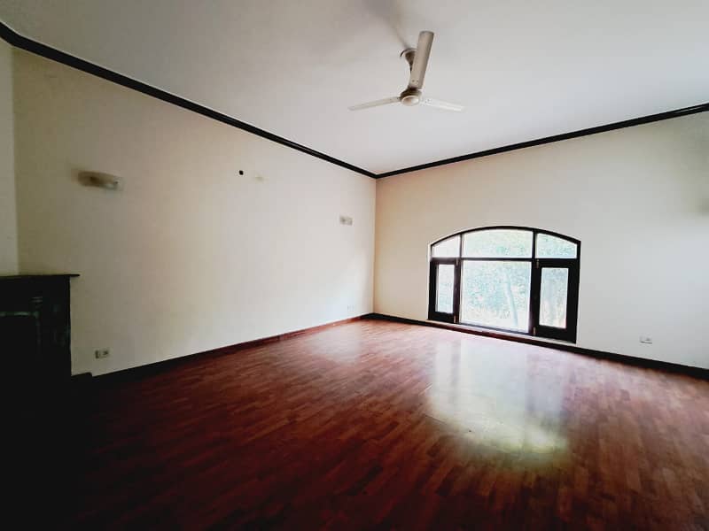 2 Kanal Full House For Sale In DHA Phase 5 A Block 5