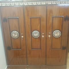 l am selling new cupboard