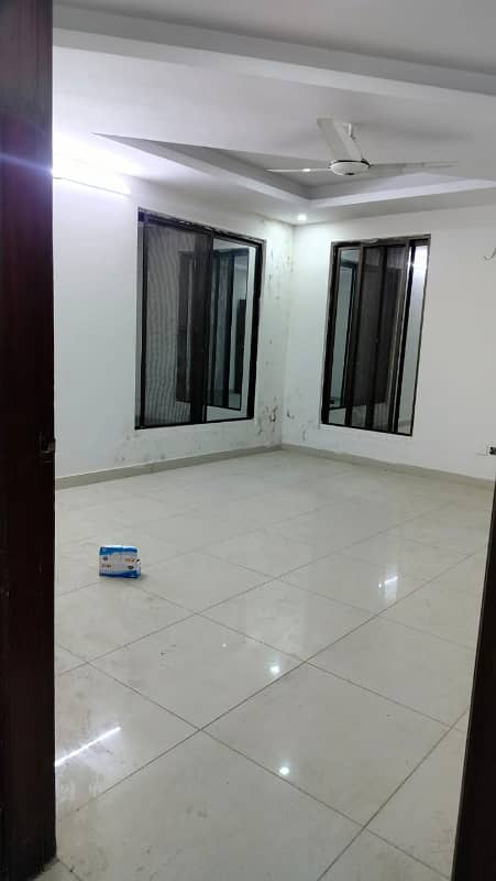 Two bedroom non furnished apartment available for rent in bahria town phase 4 civic center 11