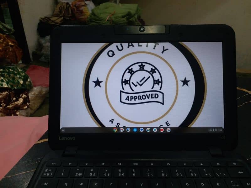 Lenovo chrome book N22 1