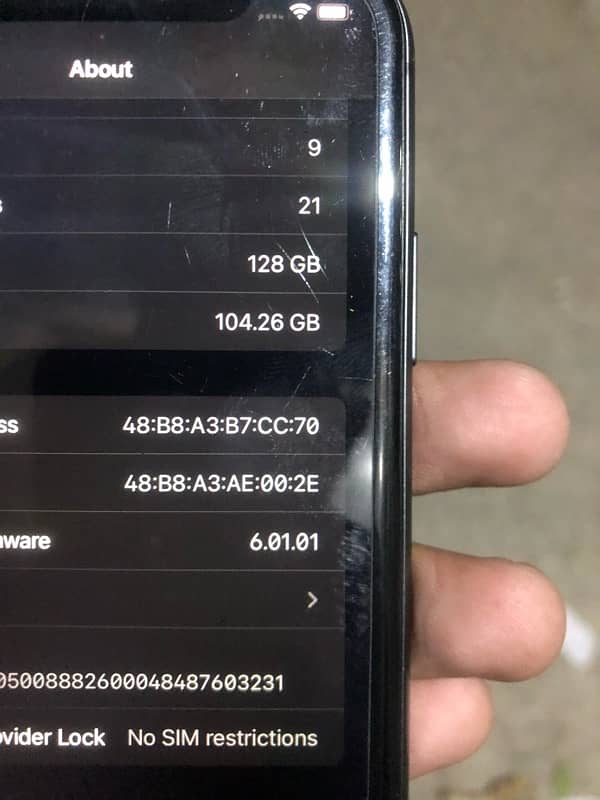 iPhone 11 128gb exchange possible 9