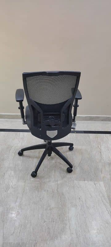 Single Office Chair - Single person use 3