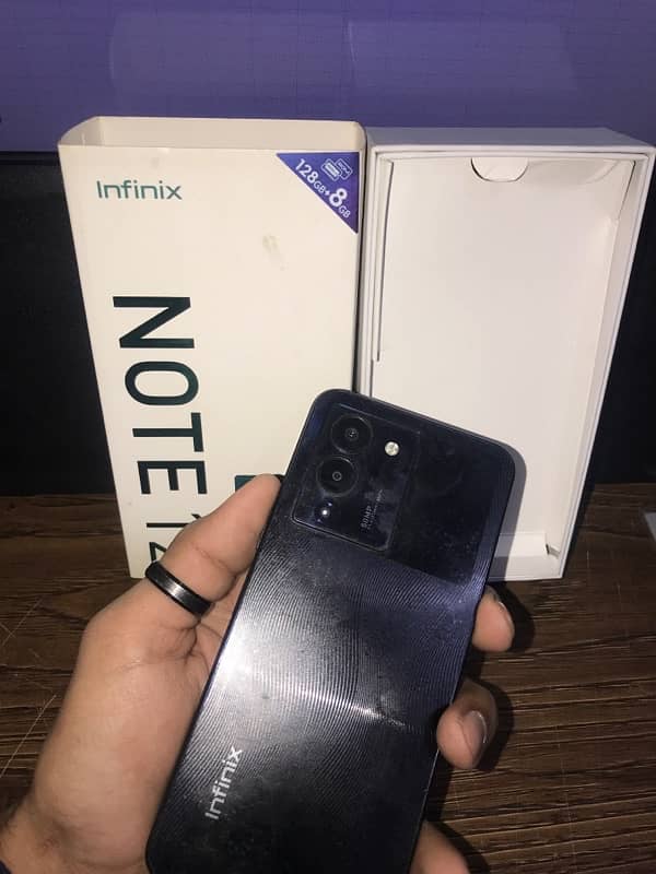 Infinix Note 12 (8/128 GB) 1