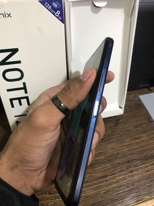 Infinix Note 12 (8/128 GB) 2