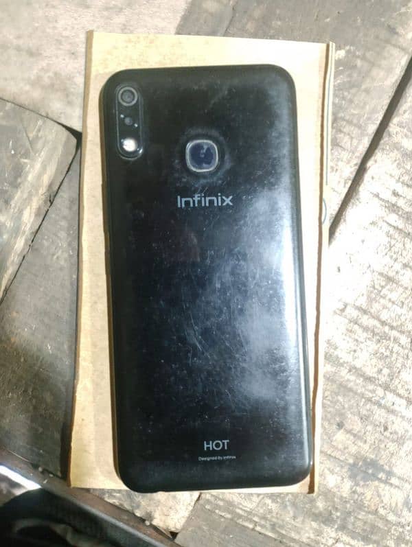 infinix Hot 8 lite 1