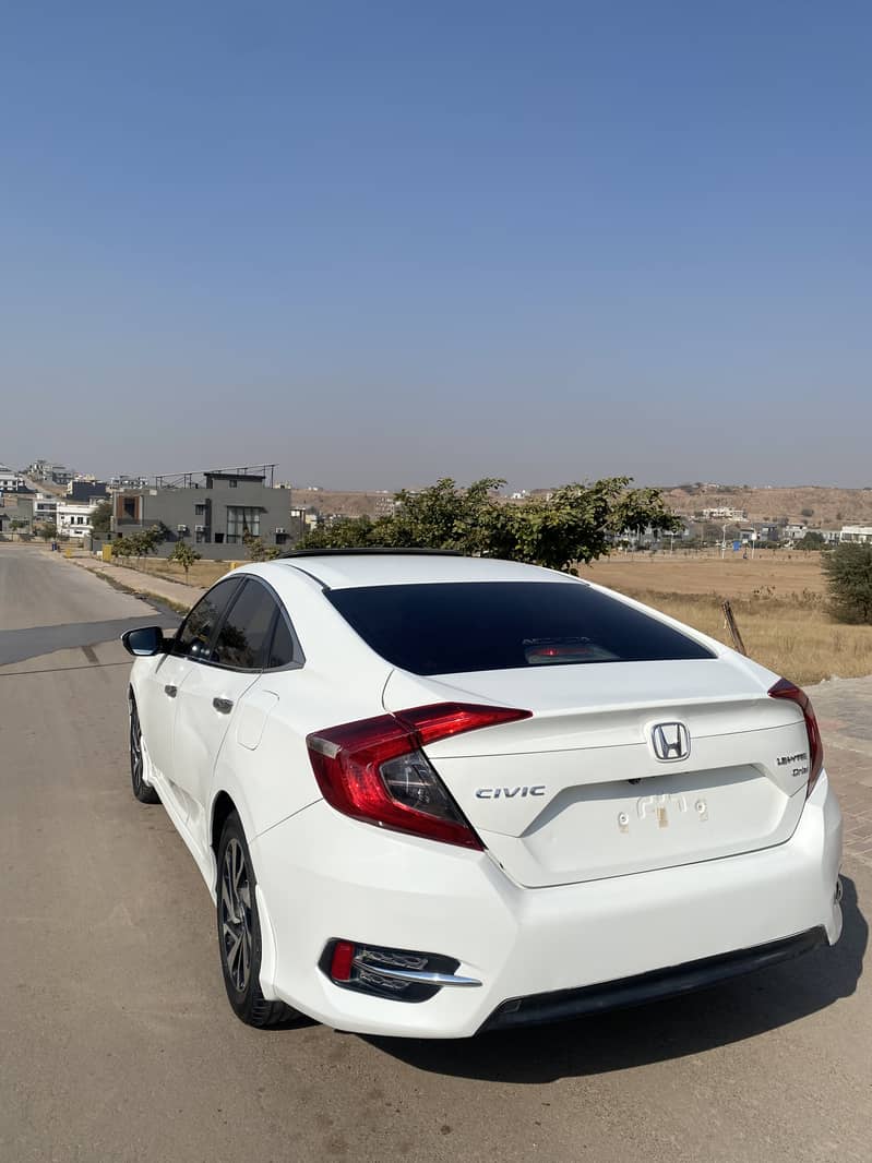 Honda Civic Oriel 2017 2