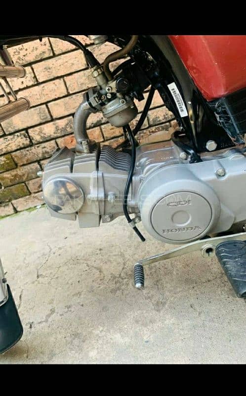 Honda cd70 6