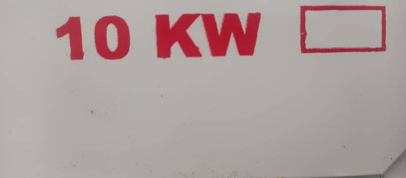 10 kilowatt inverter new 10 Din use 10 by 10 condition 1