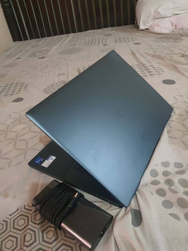 Dell Inspiron 16 Plus 7620 16GB/DDR5/512GBSSD WITH NVIDEA RTX 3050Ti 4