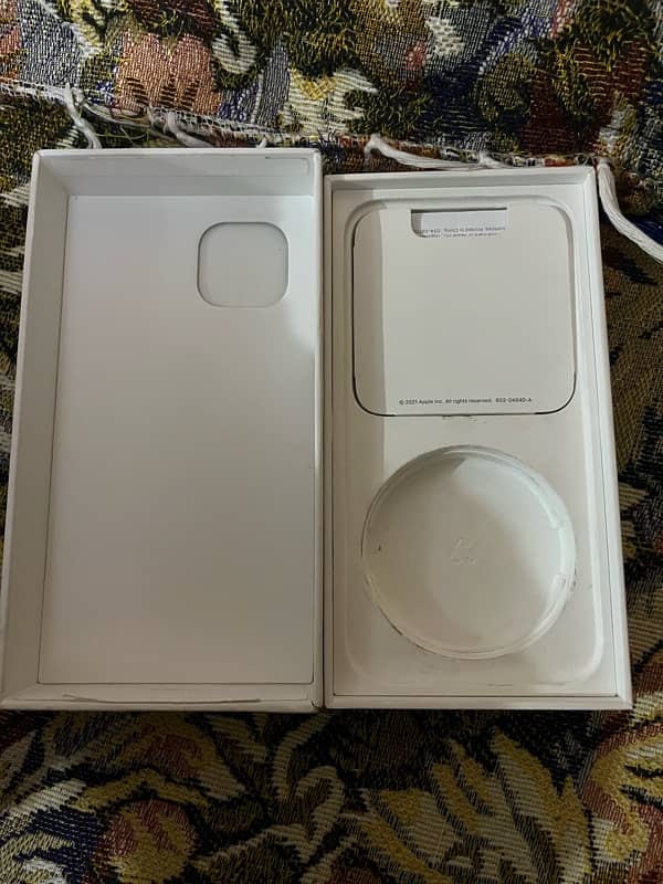 IPHONE 13 JV 128 GB STORAGE WITH ORIGINAL BOX 7