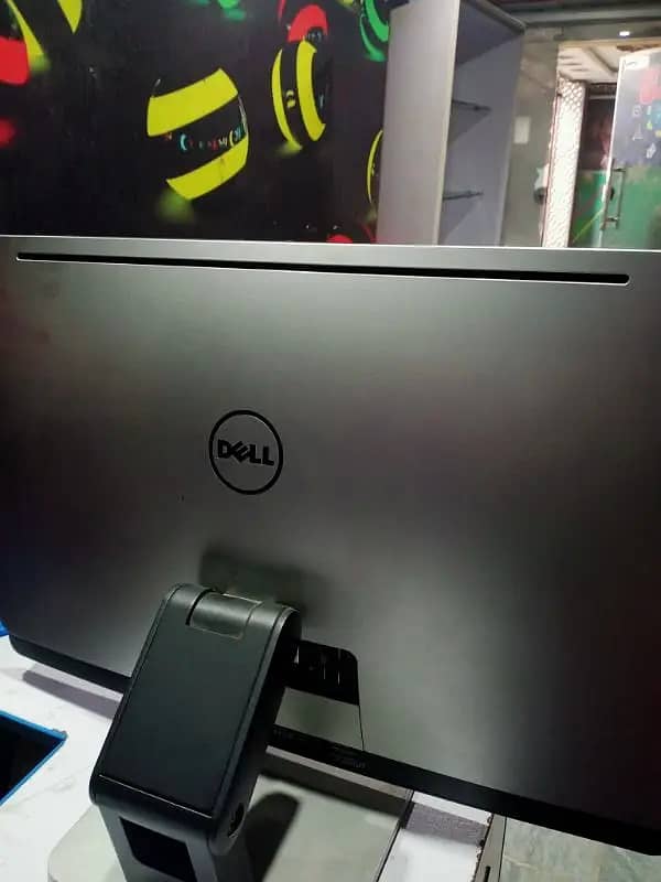 Dell xps All in Work station i7 work station touch 24 inch screen 0