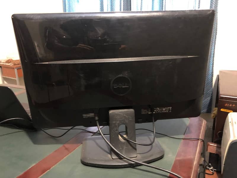 Dell monitor for working station 2