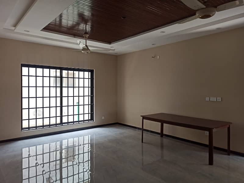 20 Marla Beautiful Portion Available For Rent In IEP Engineers Town Sector A 3