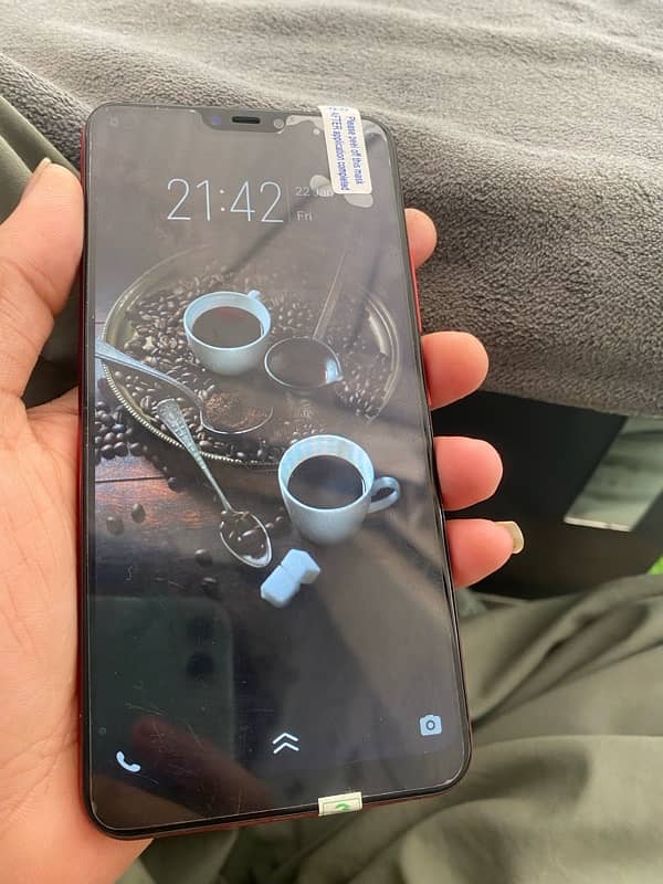 vivo y81s 6/128 2