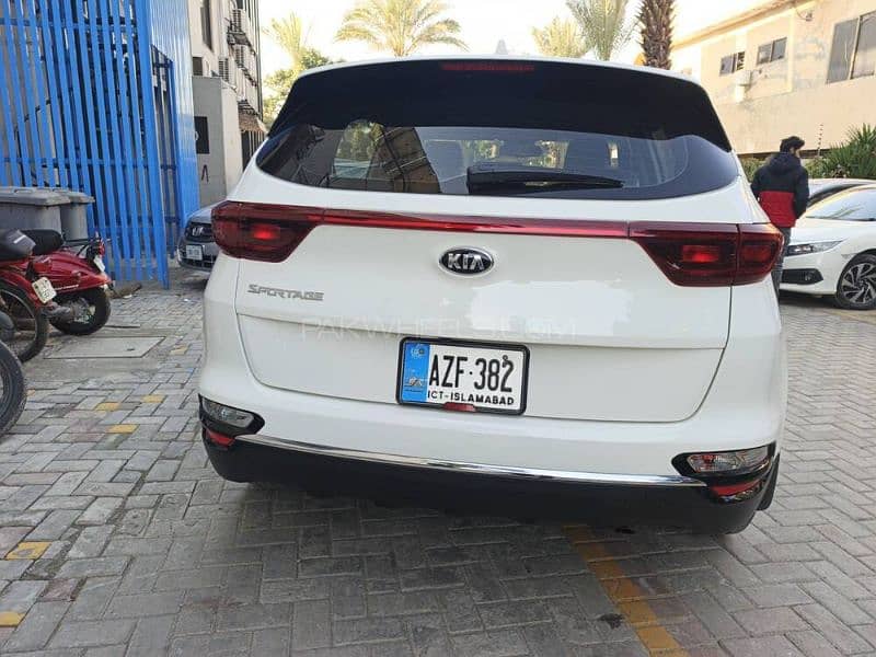 KIA Sportage Alpha 2022 3