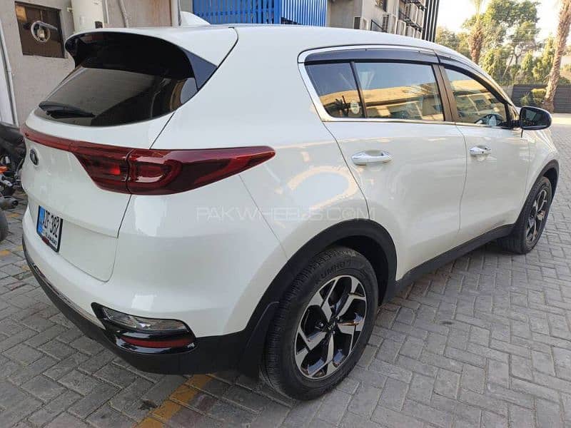 KIA Sportage Alpha 2022 4