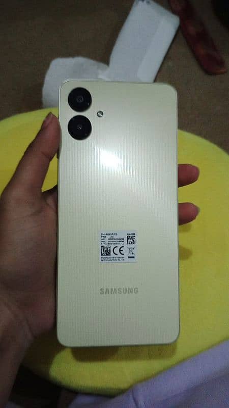 samsung A06 4/64 with box and data cable 0