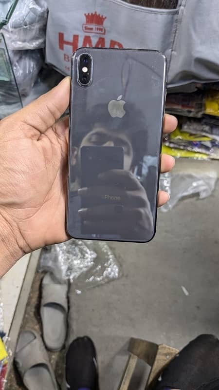 iPhone xsmax non PTA factory unlock 256 0