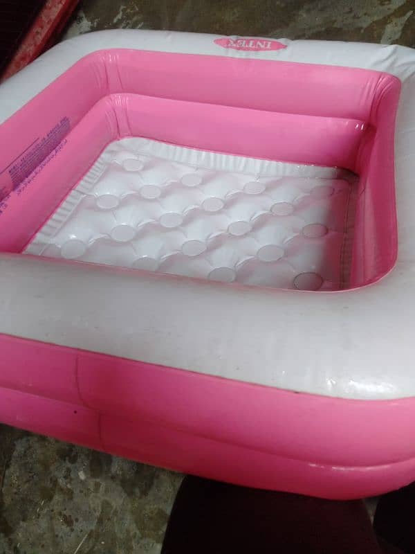 Swimming pool for Kids only 2 times used condition is 10/10 1