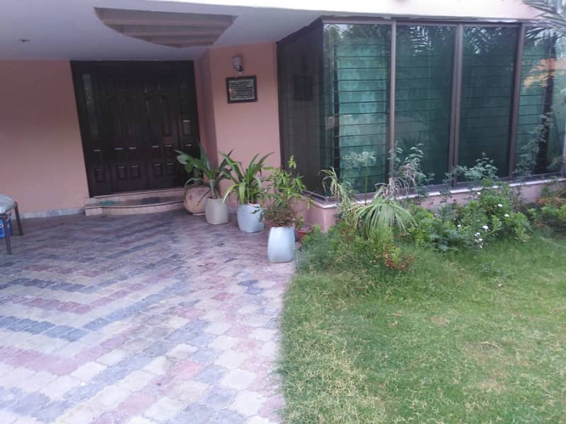 1Kanal Owner Build Beautiful House For Sale DHA Phase 2 1