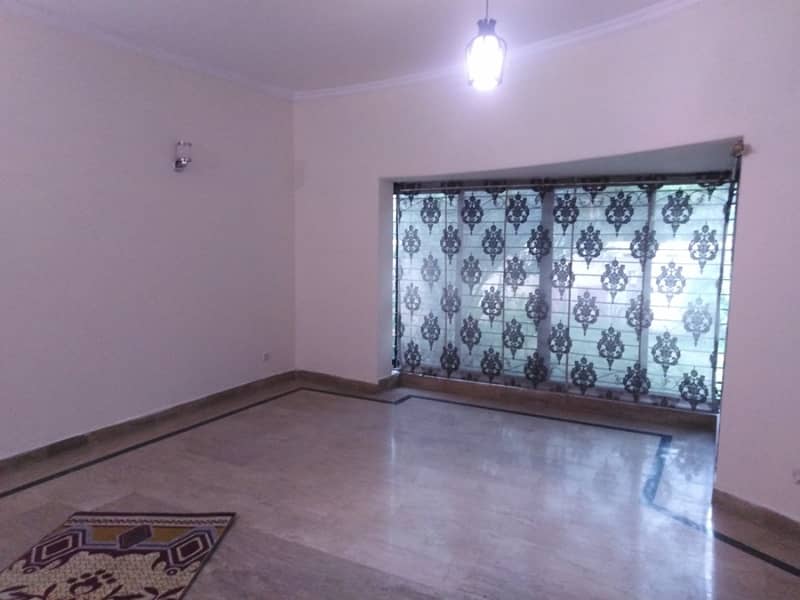 1Kanal Owner Build Beautiful House For Sale DHA Phase 2 3