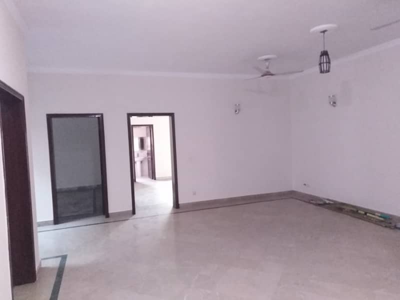 1Kanal Owner Build Beautiful House For Sale DHA Phase 2 7