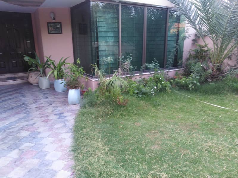 1Kanal Owner Build Beautiful House For Sale DHA Phase 2 14