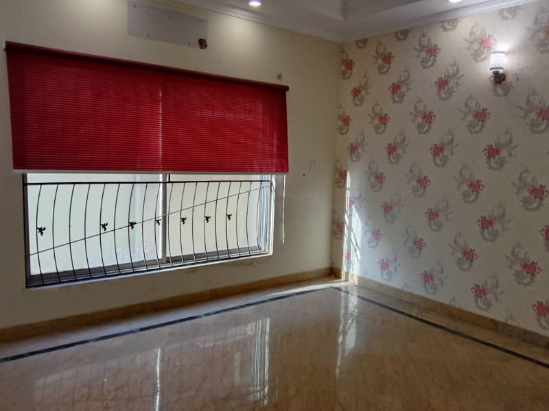 1Kanal Owner Build Beautiful House For Sale DHA Phase 2 18