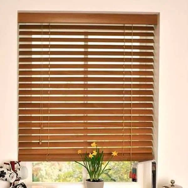 window blinds wooden 2