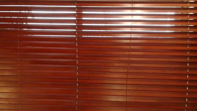 window blinds wooden 4