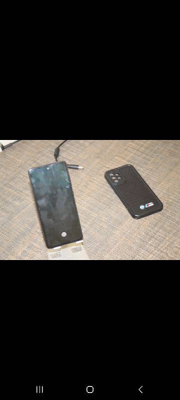 SAMSAUNG MOBILE A52 FOR SALE IN LAHORE 0