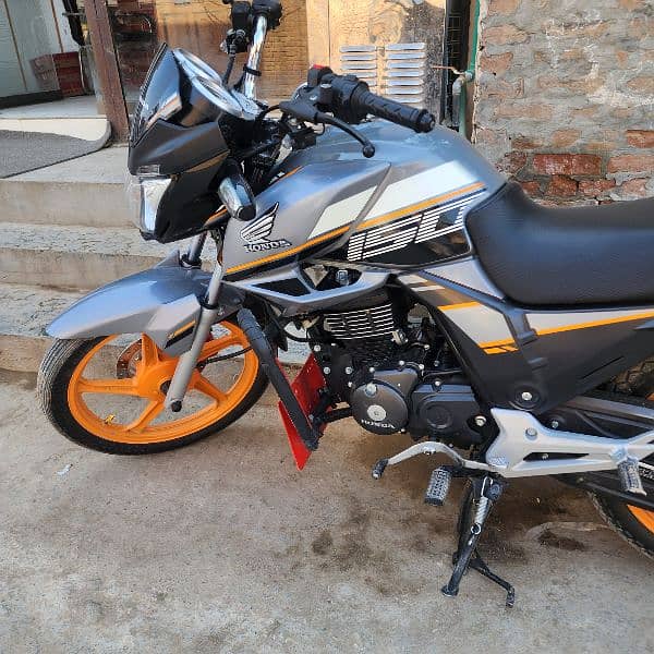 *Honda CB 150F | Model 2023 | Urgent Sale | Total Geniune*3 2