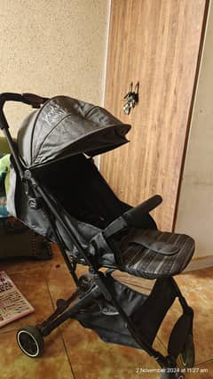 Mom Squad Stroller Pram for babies - Used condition