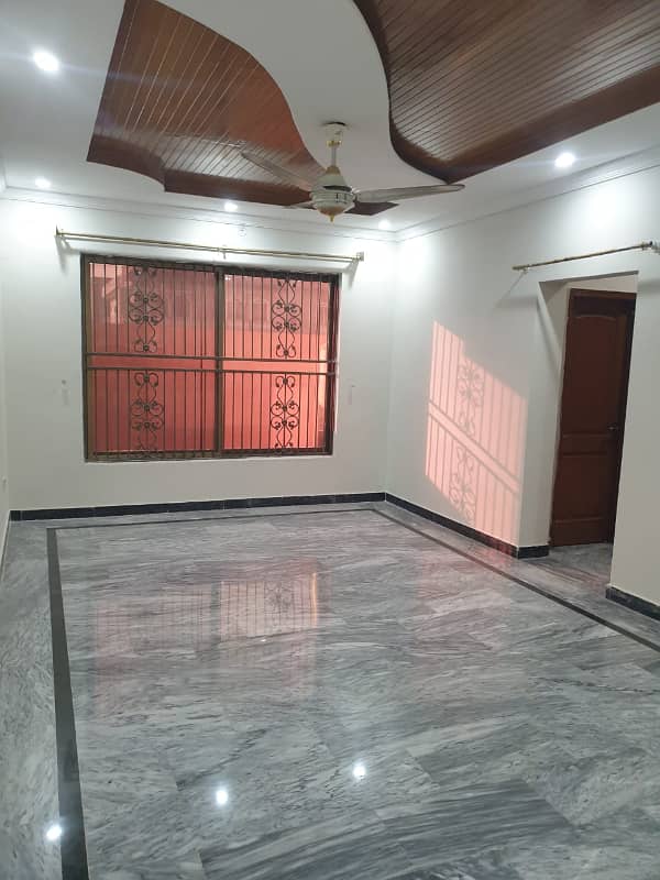 GOOD LOCATION HOUSE FOR SALE IN CANAL GARDEN 6