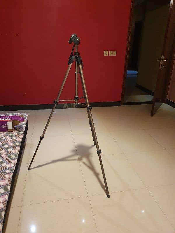 tripod stand full size 4