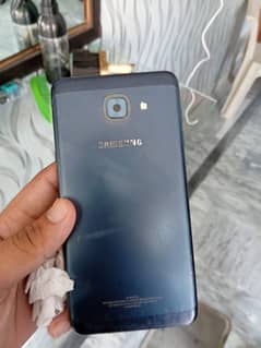 Samsung J7 Max Phone For Sale