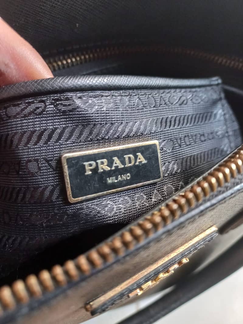 Prada Saffiano Ladies Bag Authentic Coded 2